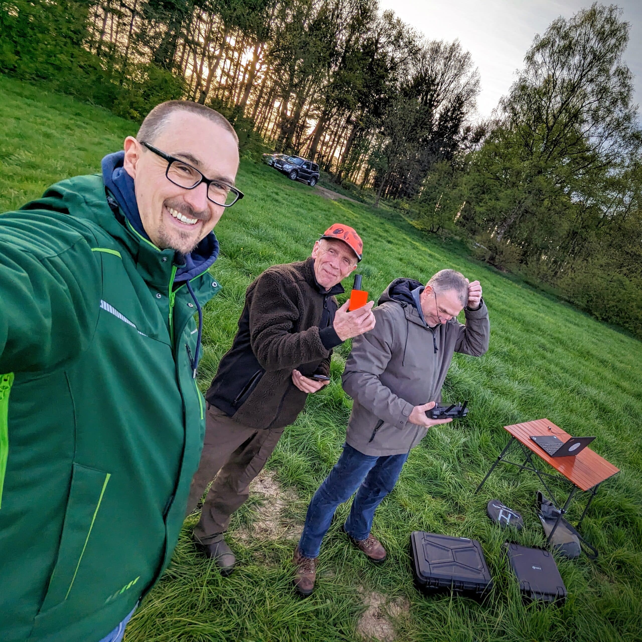 Wärmebilddrohne und Software zur GPS basierten Rehkitzrettung